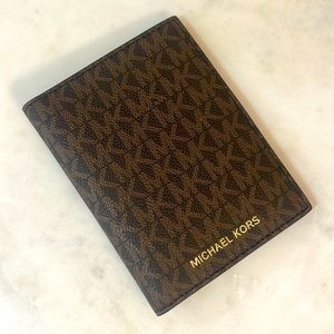 Michael Kors card holder/ passport wallet